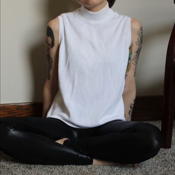 🚫SOLD ON DEPOP🚫 - Picture 5 of 8